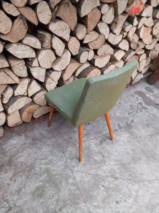 Krzeslo PRL tapicerowane