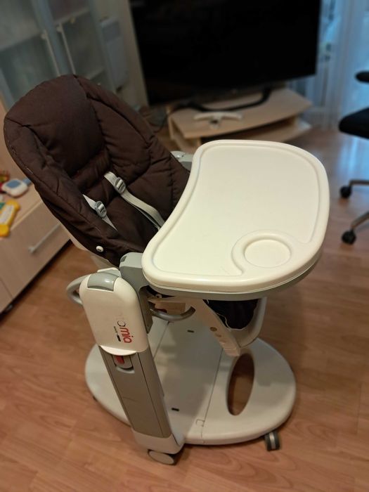 Стільчик для годування Peg perego