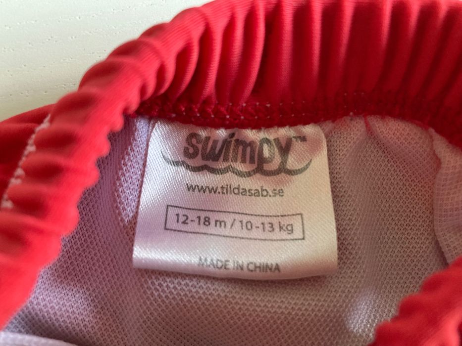 kąpielówki dla dziewczynki 12-18 m-c