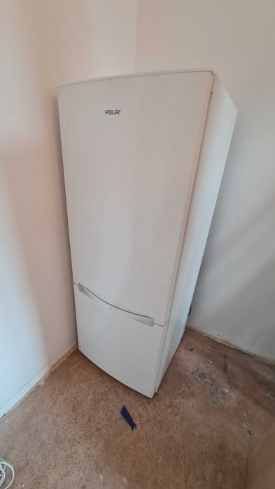 Lodówka POLAR 153 cm, mało używana