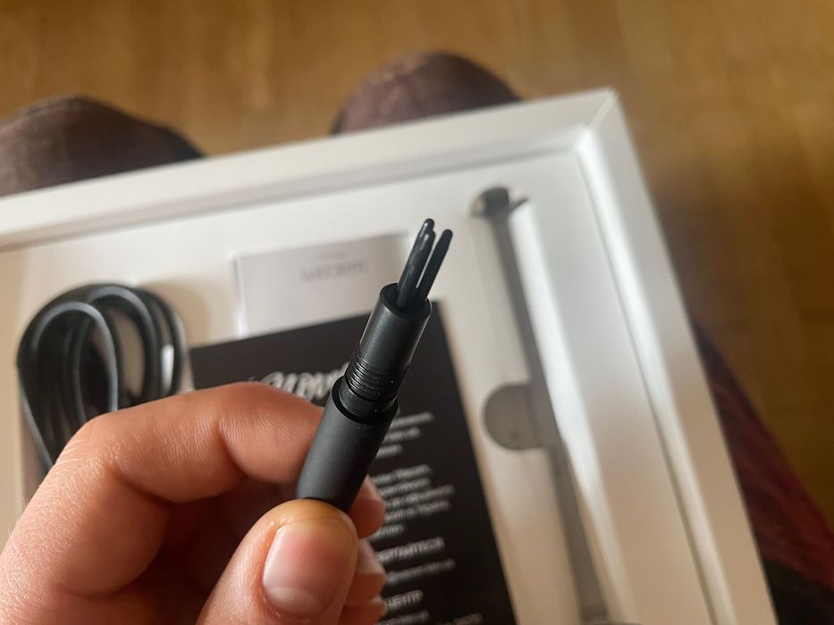 Графічний планшет Wacom Intuos Black S