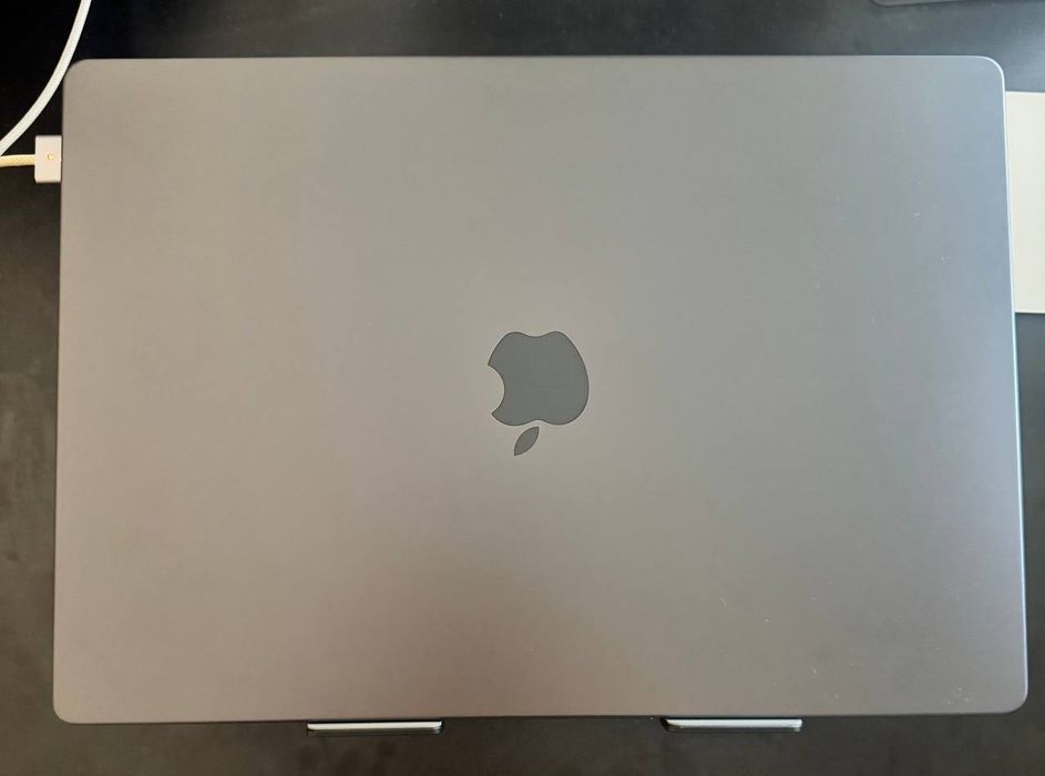 MacBook Pro 16" M3 Pro 2023 18GB 512GB