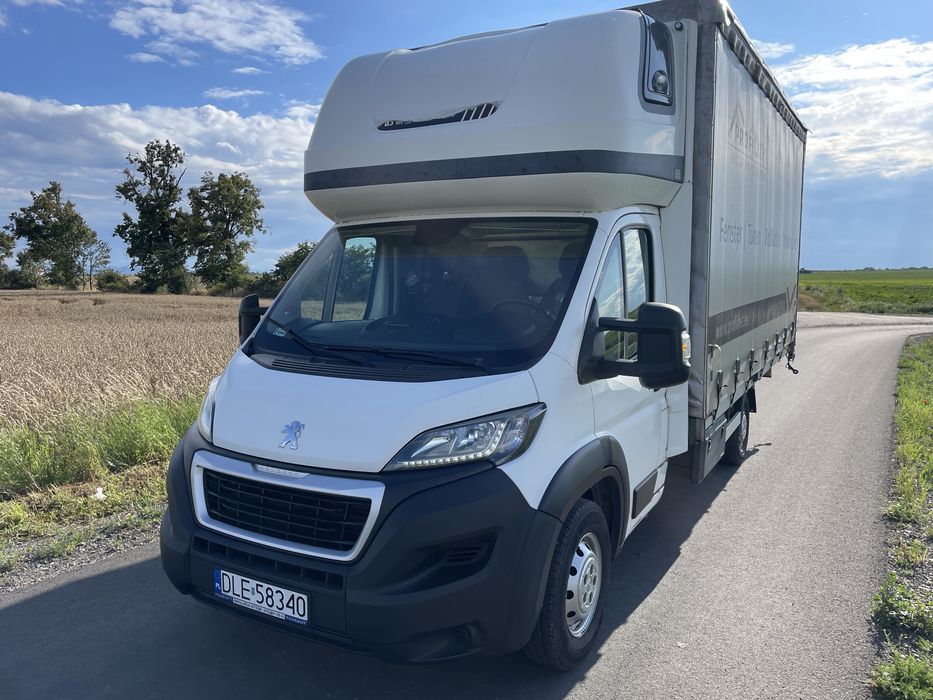 Peugeot boxer 2018 rok zabudowa 10ep firanka