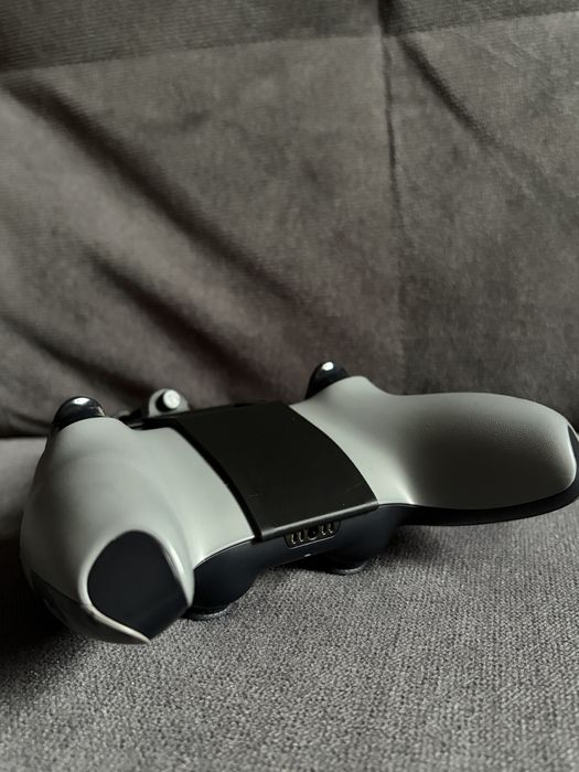 Uchwyt na telefon do kontrolera ps5