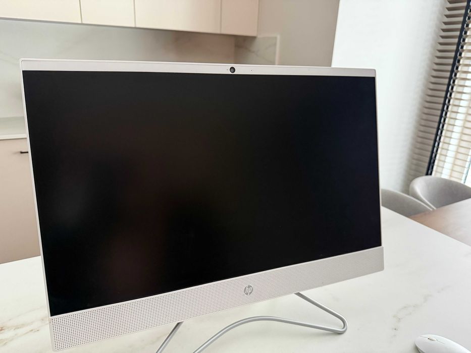 Komputer HP All in One A9-9425 w bardzo dobrym stanie