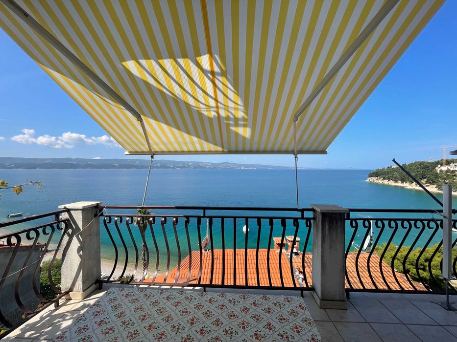 Chorwacja OMIŠ apartament z widokiem na morze blisko plaży