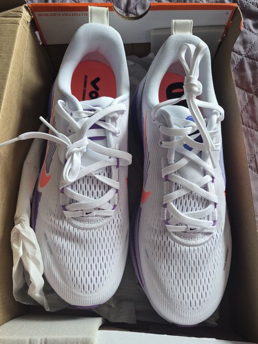 Nike vomero 18 40.5 damskie