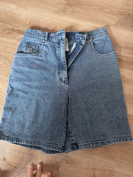 Krótkie spodenki damskie rozmiar L 40