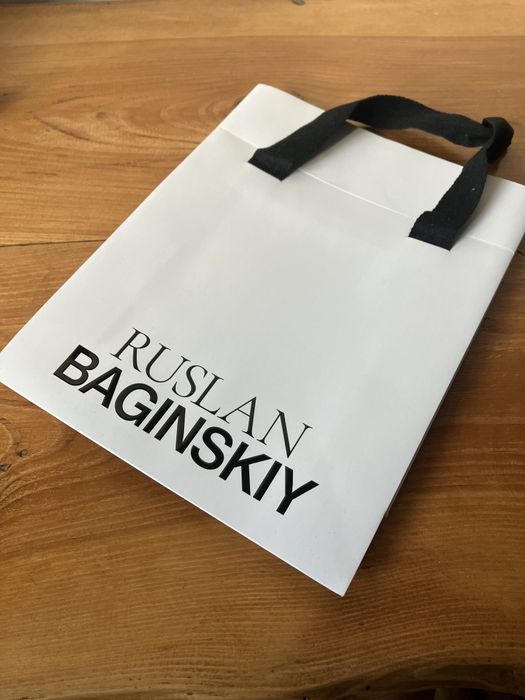 Ruslan Baginskiy brelok Dzikie mewy