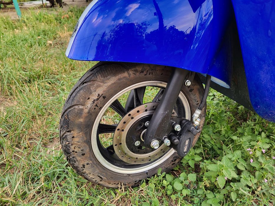 Мопед електроскутер двомісний