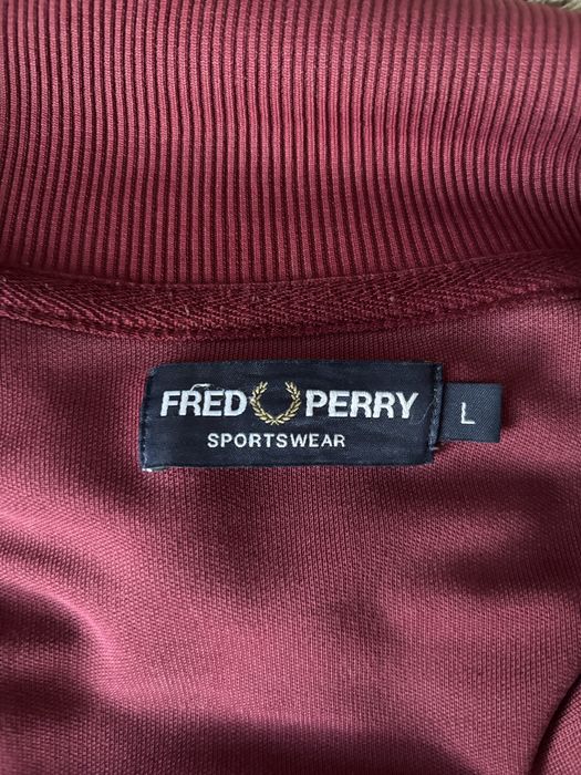 Олімпійка Фред Пері