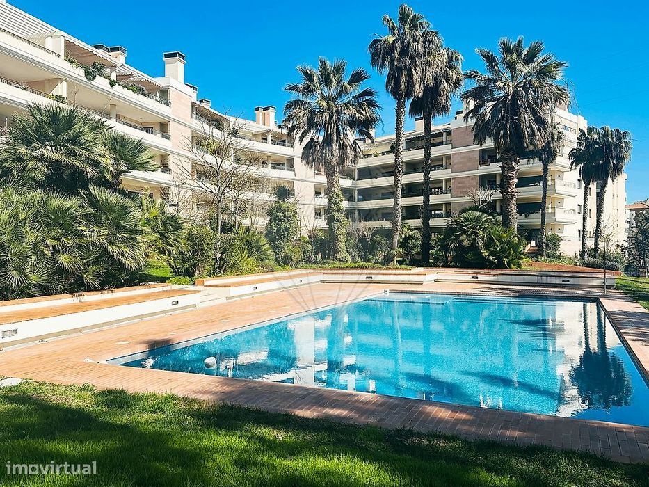 Apartamento T4 para venda