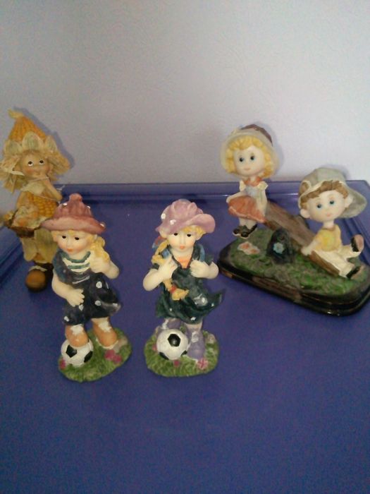 Статуетки колекційні Діти Футболістки пара Кукурудза