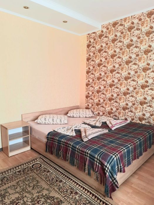 Подобова оренда квартири у м. Ніжин , Слов'янська2/1