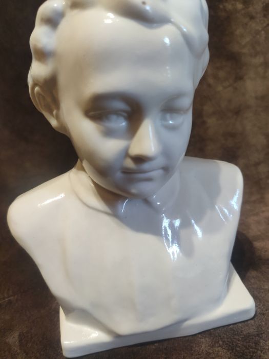 Статуэтка фигурка фарфор ссср, бюст ленин