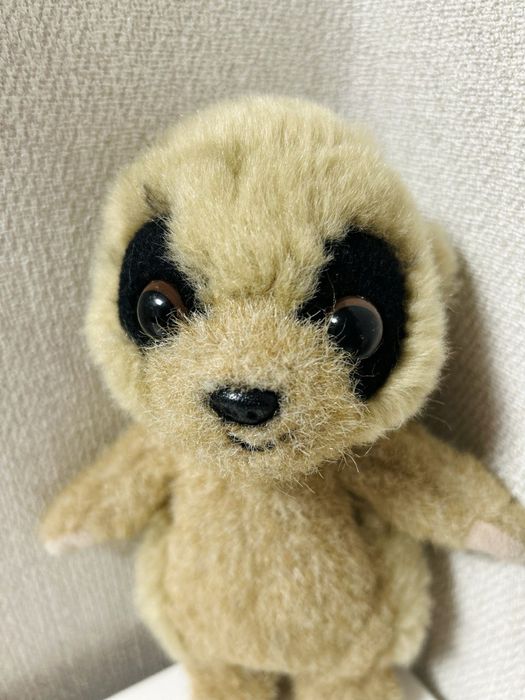 Мʼяка колекційна іграшка реалістика сурикат