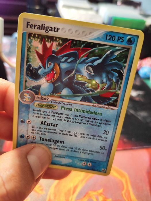 Feraligatr Unseen Forces Carta Pokémon