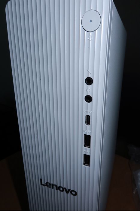 Настільний комп'ютер Lenovo IdeaCentre Tower 08АКР10