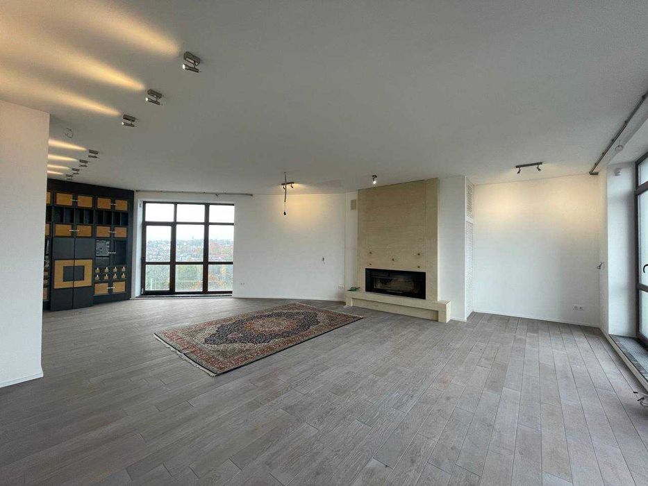 Продаж 3 кімнатної преміум квартири вул. Романківа (Червона)