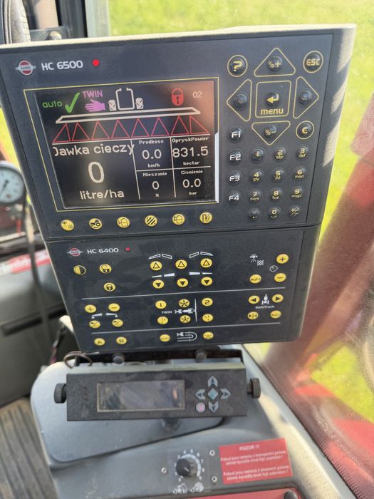 Opryskiwacz samojezdny hardi alpha twin 24m 2500 l GPS