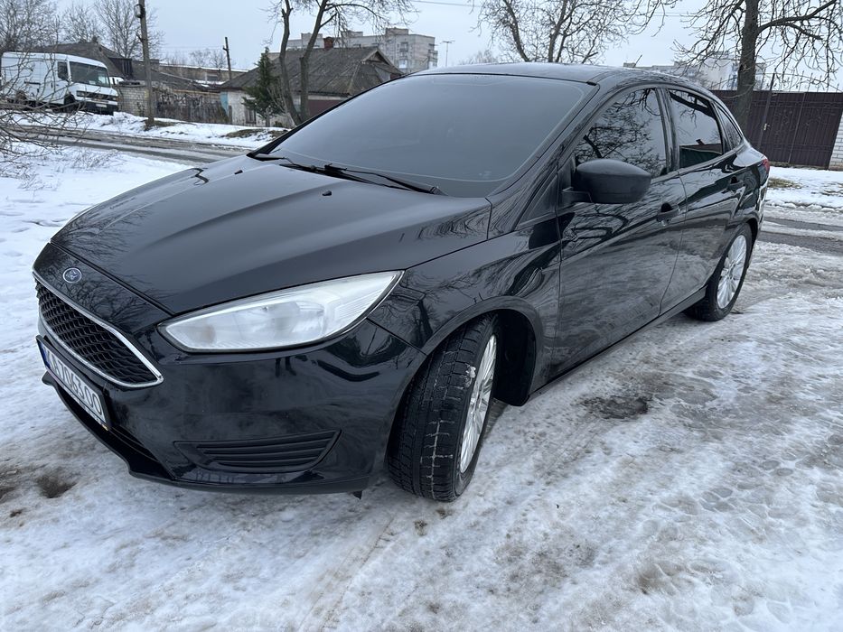 Форд фокус 2016 рік автомат 98 тис пробіг