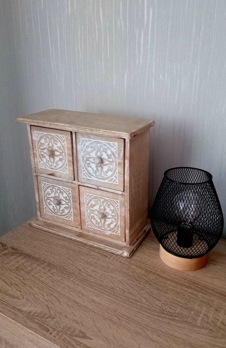 дерев'яна скринька "Decoria"