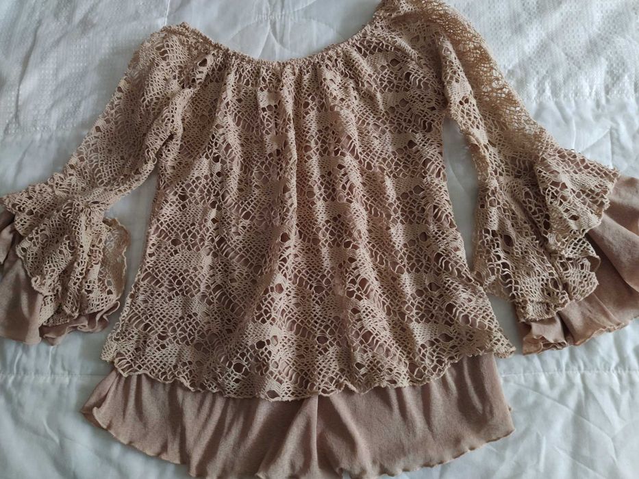 Conj. novo Saia + Blusa bege em renda crochet tam. M/L