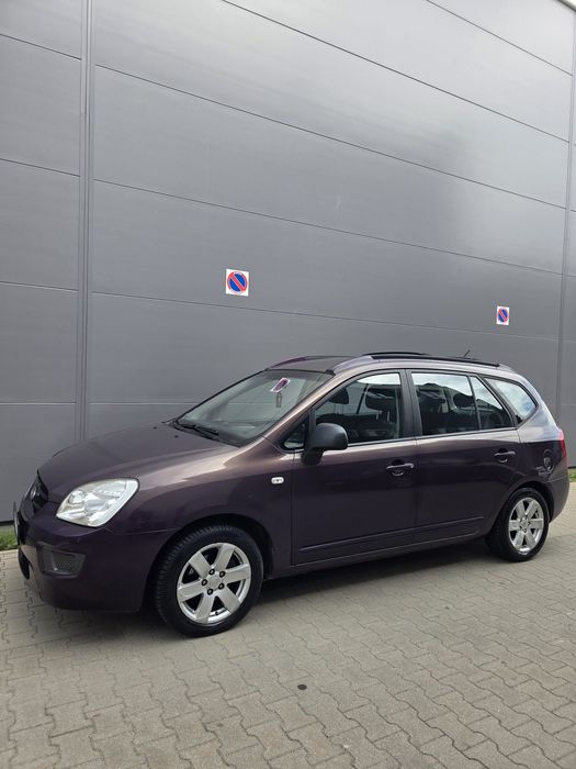Kia Carens 2.0 140KM Mały Przebieg Zarejestrowany