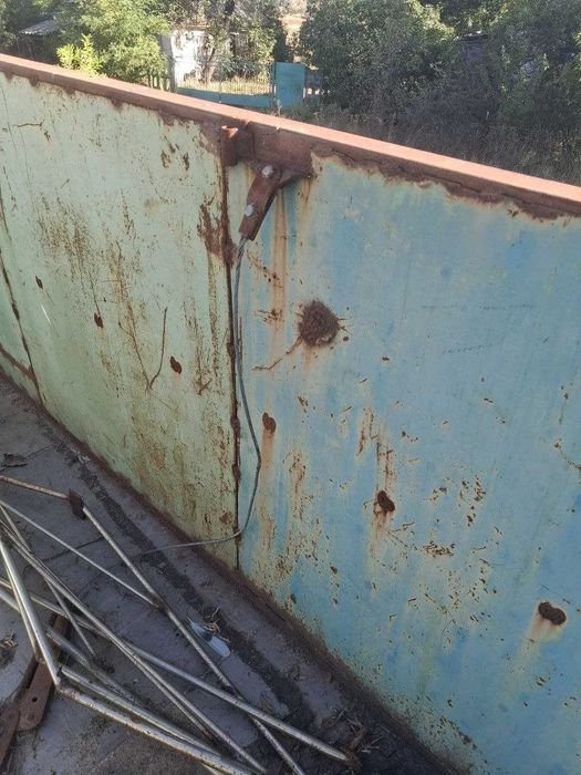 Тракторний прицеп 2ПТС-4