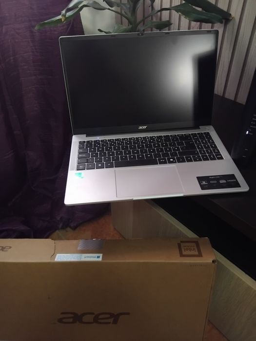 Computador portátil Acer Aspire lite 15 Novo