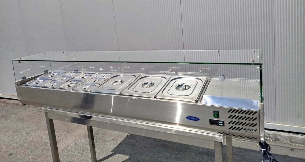 Refrigerated Display Case – Includes Cuvettes – Semi-New64575429160323122