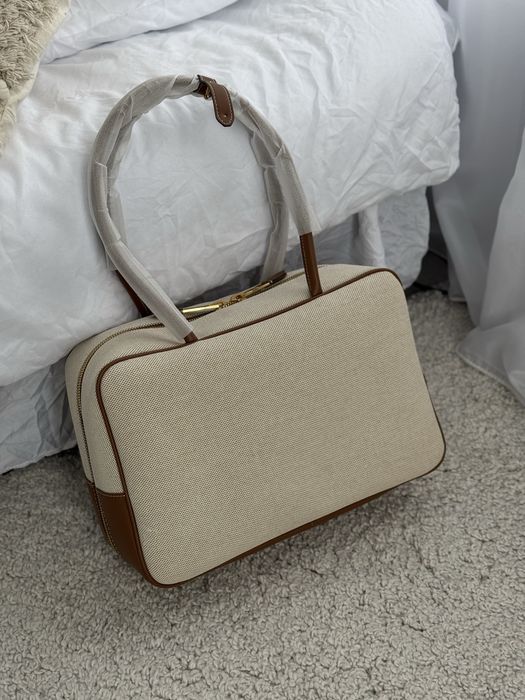 Сумка Miu Miu Canvas Top-Handle Bag