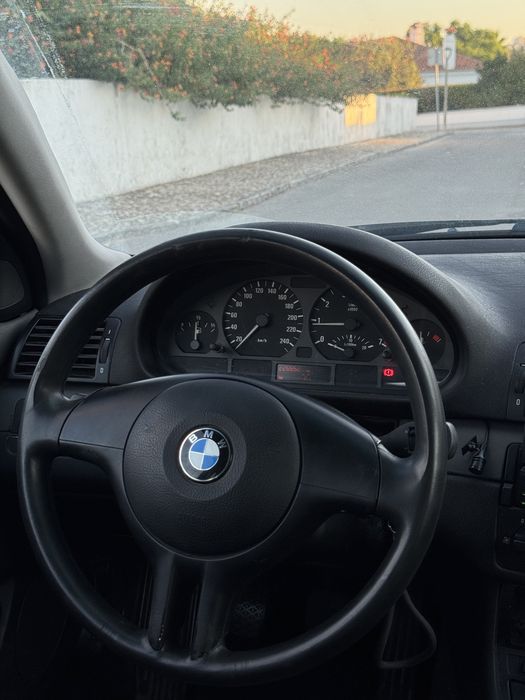 BMW 320 Compact - 2003