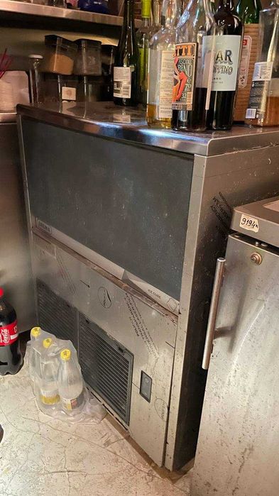 Льодогенератор  Brema CB 640A HC (Бункер 40кг, 72кг\доба)