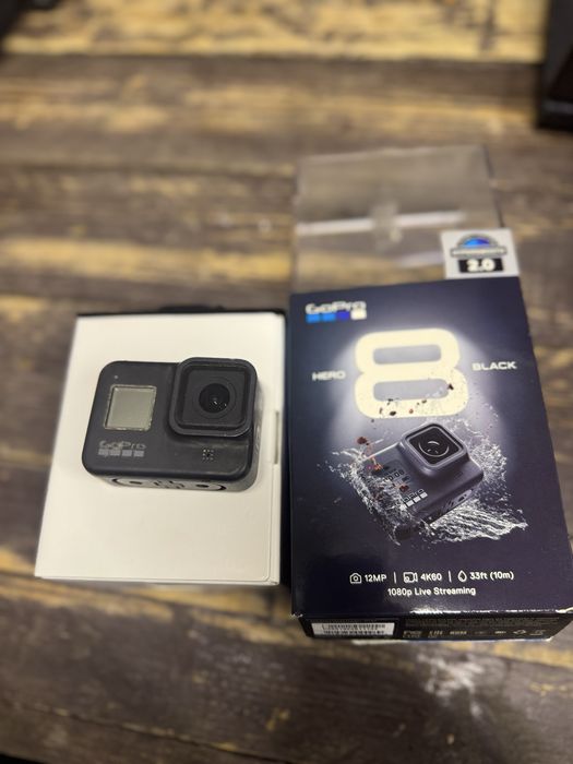 Go Pro Hero 8 Black + 2 Baterie Ładowarka Szelki