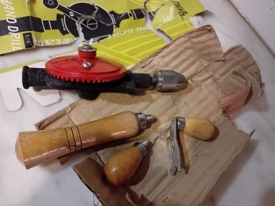 Berbequim Manual Vintage