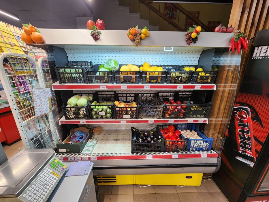 Холодильник в супермаркет Росс Модена