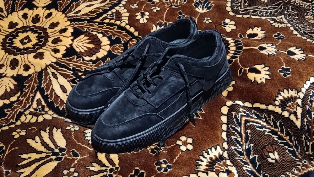 Мужские кроссовки на все сезоны, черные