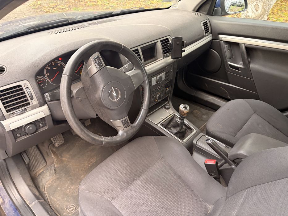 Sprzedam vetra c  1.9cdti 120km