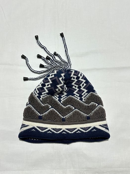 Дитяча шапка з орнаментом, тепла шапка з вовни, шапка демісезон/зима