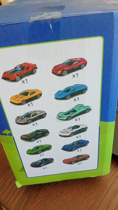 Camião Porta-Carros de 2 Andares c/ Lançador + 12 Carrinhos