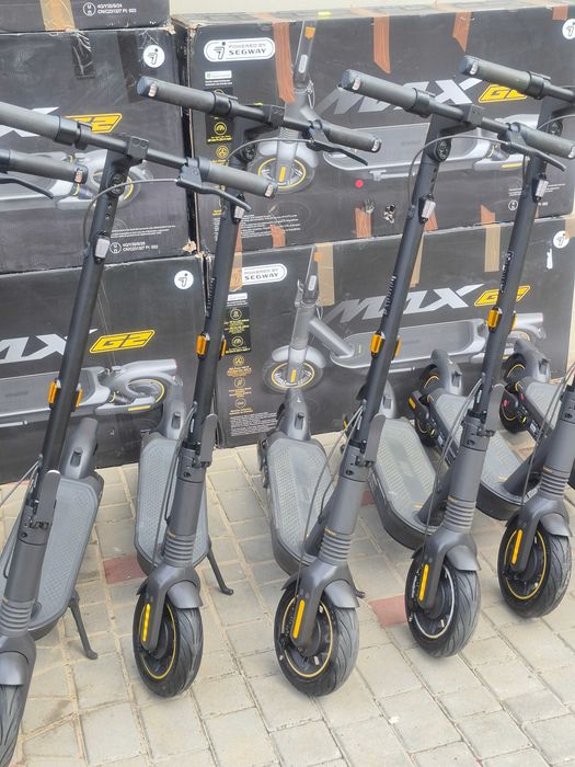 електросамокати Segway-Ninebot MAX G2 D 2024-2025 рік