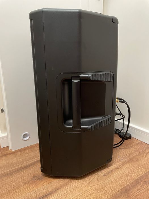 Kolumna głośnikowa JBL EON 615 aktywna
