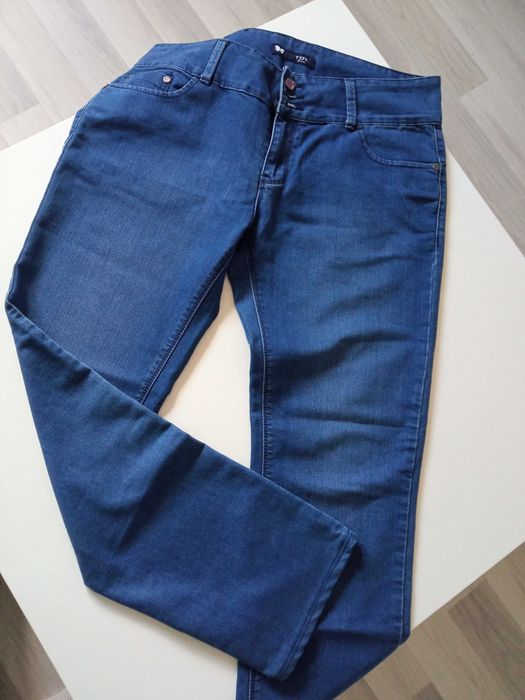 TQL spodnie damskie jeans elastyczne r 35 pas 98-104cm