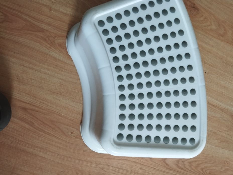 Sprzedam podest i nakładka na kibelek dla dziecka