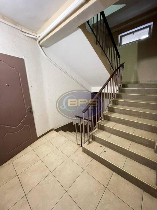 Продам 3 кімнатну квартира вул. Ак.королева