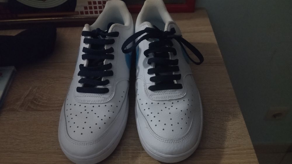 Nike court vison low