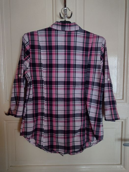 Koszula w kratę różowo-czarno-biała