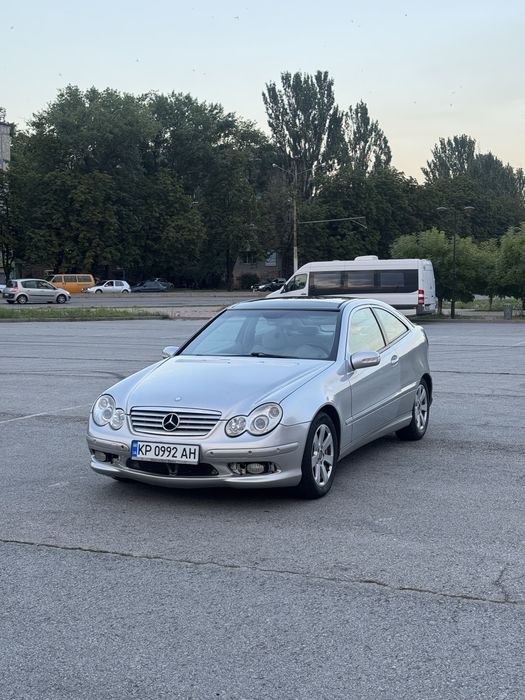 Mercedes-Benz C-Class 2002 VIN WDB2037471A255425 фото оголошення 4 з 8
