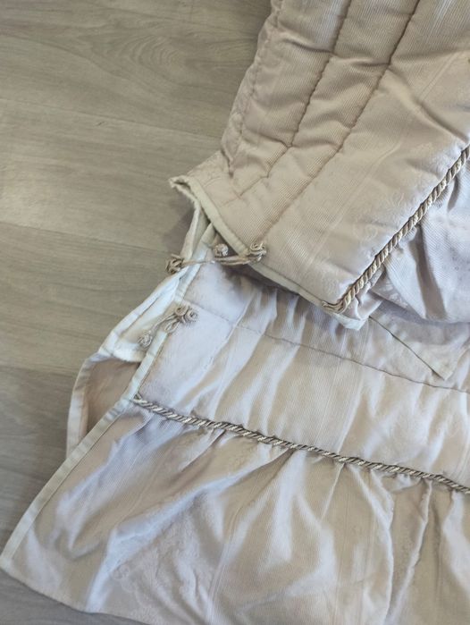 Edredom de casal beje